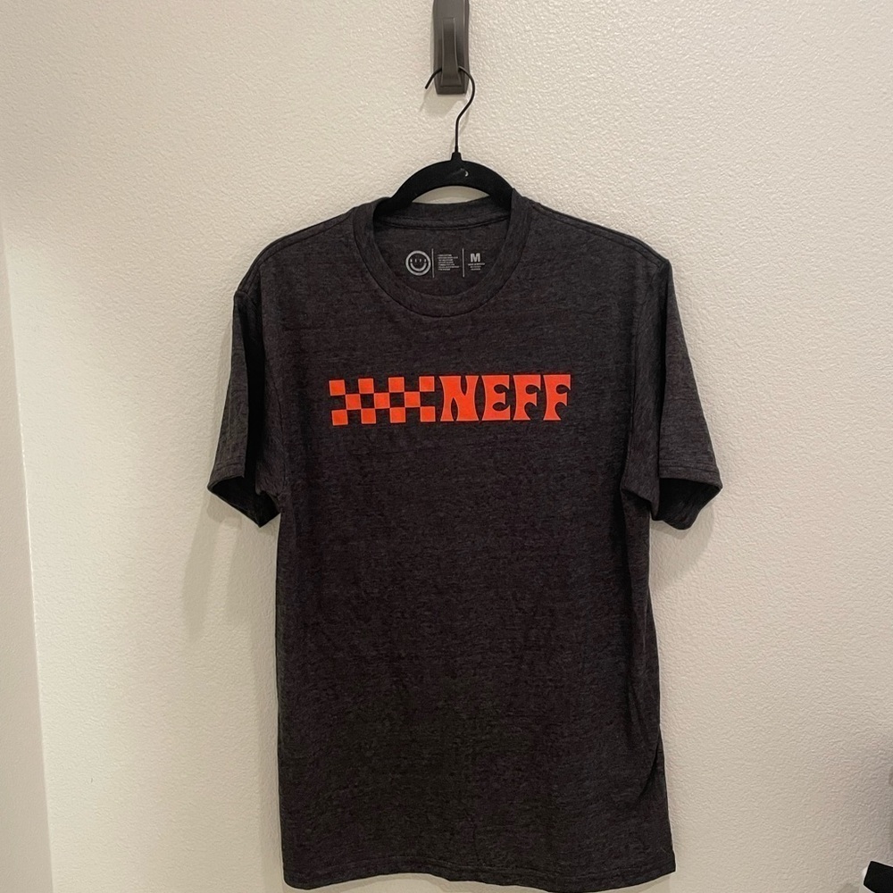 NWOT Mens Skater T-Shirt Short Sleeve Size M / XXL Medium Neff orange Dark grey